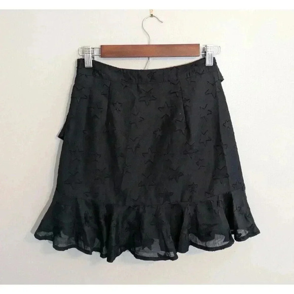 Pants Store Black Star Print Ruffle Mini Skirt Size Small Tie Waist Boho - Picture 2 of 6